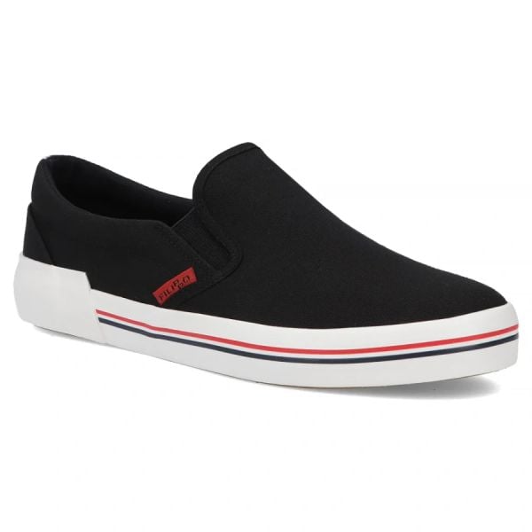 Półbuty męskie trampki slip on czarne Filippo MTN7792. Czarne półbuty męskie Filippo, bez wzorów, z materiału, bez zapięcia. Za 64.00 zł.