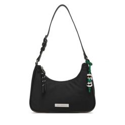 Torebka KARL LAGERFELD. Czarne torebki klasyczne damskie Karl Lagerfeld, bez wzorów, bez dodatków. Za 649.99 zł.