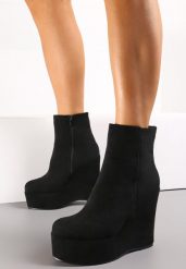 Czarne Botki na Koturnie z Wysoką Platformą z Imitacji Zamszu Morrena. Czarne botki damskie Renee, bez obcasa, na koturnie, bez zapięcia. Za 79.99 zł.