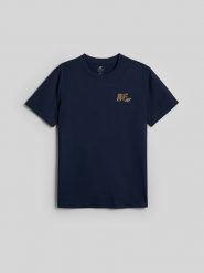 4F T-shirt regular z nadrukiem męski - granatowy M. Niebieskie t-shirty męskie 4f, m, bez wzorów, z bawełny, bez kołnierzyka. Za 69.99 zł.