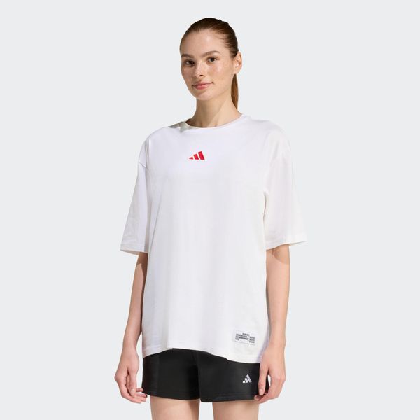 Koszulka Mini Embroidery Oversized Graphic. Białe bluzki damskie Adidas, bez wzorów, sportowe, bez kołnierzyka, bez ramiączek. Za 129.00 zł.
