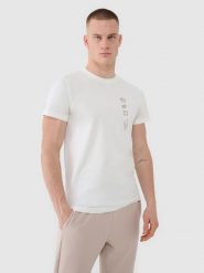 4F T-shirt regular z nadrukiem męski - beżowy L. Brązowe t-shirty męskie 4f, l, bez wzorów, z bawełny, bez kołnierzyka. W wyprzedaży za 59.99 zł.