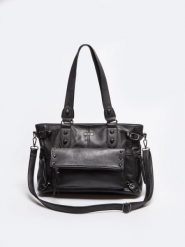 Torebka damska do ręki z dodatkowym paskiem czarna Vitea 906. Czarne torebki klasyczne damskie Big Star, bez wzorów, bez dodatków. Za 259.99 zł.