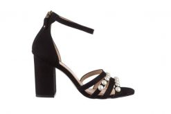 Sandały Bayla-065 1339788 Czarny, Skóra naturalna - 40. Czarne sandały damskie Bayla, bez wzorów, ze skóry, bez obcasa. W wyprzedaży za 89.10 zł.