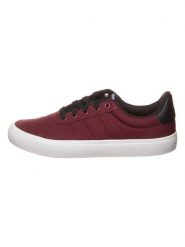 Adidas Buty "Vulcraid 3R" w kolorze bordowym do biegania rozmiar: 40. Czerwone buty fitness męskie Adidas, do biegania. Za 144.92 zł.