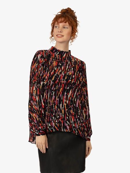 APART Bluzka w kolorze czarnym ze wzorem rozmiar: 34. Czarne bluzki damskie Apart, bez wzorów, bez kołnierzyka, bez ramiączek. Za 152.99 zł.