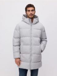 Pikowany płaszcz z kapturem - jasnoszary. Szare płaszcze męskie Reserved, l, bez wzorów, z tkaniny. W wyprzedaży za 159.99 zł.