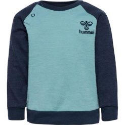 Bluza dla niemowlęcia Hummel Wulbato. Niebieskie bluzy i bluzki niemowlęce HUMMEL, bez wzorów, bez ramiączek, bez kaptura. Za 196.50 zł.