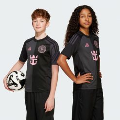Koszulka Inter Miami CF 25/26 Messi Away. Czarne t-shirty damskie Adidas, l, bez wzorów, z materiału, bez kołnierzyka. Za 419.00 zł.