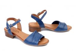 PIAZZA 910128-05 blau, sandały damskie. Niebieskie sandały damskie Piazza, bez wzorów, ze skóry, bez obcasa, na obcasie. Za 299.90 zł.