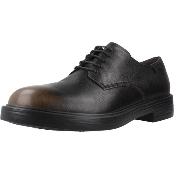 Buty CAMPER DEAN Czarny. Czarne buty trekkingowe męskie Camper, ze skóry, bez zapięcia, trekkingowe. Za 722.38 zł.