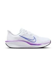 Buty do biegania damskie Nike Quest 6. Białe obuwie do biegania damskie Nike. Za 449.00 zł.