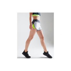 Spodenki fitness kardio damskie loose 500 szaro-żółte. Szare spodenki sportowe damskie DOMYOS, bez wzorów, z elastanu. Za 39.99 zł.