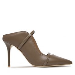 Klapki MALONE SOULIERS. Brązowe klapki damskie MALONE SOULIERS, bez wzorów, bez obcasa. Za 1,939.00 zł.
