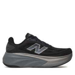 Buty do biegania New Balance. Czarne obuwie do biegania damskie New Balance. Za 649.99 zł.