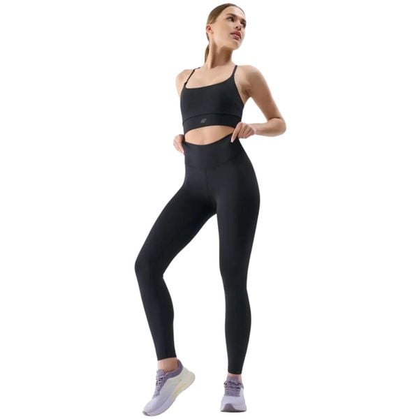 Legginsy fitness z wysokim stanem i kieszenią damskie. Czarne legginsy damskie 4f, s, bez wzorów, z dzianiny. Za 129.99 zł.