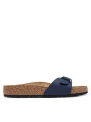 Birkenstock Klapki Madrid Bf 1015155 Niebieski. Niebieskie klapki damskie Birkenstock, bez wzorów, ze skóry, bez obcasa. Za 359.99 zł.