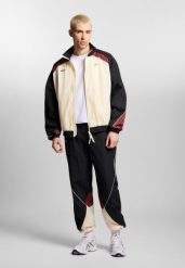 Kurtka outdoorowa męska Prosto Tracktop. Białe kurtki outdoor męskie Prosto., m, z aplikacjami, z materiału, bez kaptura. Za 444.99 zł.
