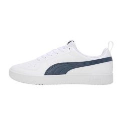 Buty sportowe sneakersy skóra ekologiczna białe PUMA RICKIE 387607-1. Białe buty sportowe na co dzień damskie Puma, bez wzorów, ze skóry ekologicznej, trekkingowe. Za 149.00 zł.