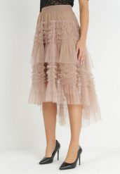 Ciemnobeżowa Rozkloszowana Spódnica z Falbankami Warda. Brązowe spódniczki damskie Born2be, m, z aplikacjami, midi, rozkloszowane. Za 139.99 zł.