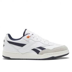 Buty do chodzenia męskie Reebok BB 4000 II. Białe buty sportowe na co dzień męskie Reebok, na lato, z gumy, bez zapięcia, na fitness i siłownię. Za 181.49 zł.