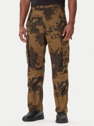 G-Star Raw Spodnie materiałowe R-3N D25224-D553 Zielony Straight Fit. Zielone spodnie materiałowe męskie G-Star Raw, bez wzorów, z bawełny, retro. Za 559.99 zł.