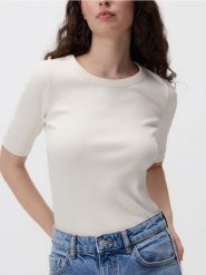T-shirt slim fit - kremowy. Białe t-shirty damskie Reserved, l, bez wzorów, z bawełny, bez kołnierzyka. W wyprzedaży za 39.99 zł.