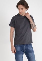 Ciemnoszary T-shirt Kallosyne. Szare t-shirty męskie Born2be, l, bez wzorów, z bawełny, bez kołnierzyka. Za 19.99 zł.