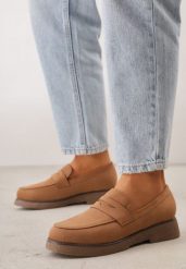 Brązowe Mokasyny VICES z Imitacji Zamszu w Klasycznym Stylu Malaeno. Brązowe mokasyny damskie Renee, z jeansu. Za 119.99 zł.