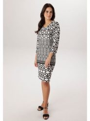 Aniston Sukienka w kolorze biało-czarnym rozmiar: 40. Białe sukienki damskie Aniston, na co dzień, bez wzorów, bez kołnierzyka, bez ramiączek, midi, proste. Za 217.99 zł.