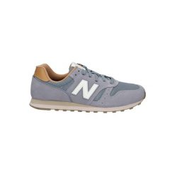 Buty męskie sportowe sneakersy New Balance. Białe buty sportowe na co dzień męskie New Balance, bez zapięcia. W wyprzedaży za 279.00 zł.
