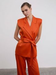 BGN Kamizelka w kolorze pomarańczowym rozmiar: 36. Pomarańczowe kamizelki damskie BGN, z tkaniny. Za 86.99 zł.