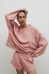 Bluza damska z przeszyciami w kolorze COTTONE ROSE - NORD-UNI. Czerwone bluzy bez kaptura damskie Marsala, m, z bawełny. Za 319.90 zł.