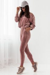 Welurowy Komplet Bluza i Spodnie - Różowy. Czerwone bluzy bez kaptura damskie Ivon, bez wzorów, z materiału. Za 279.90 zł.