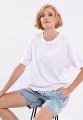 Bawełniany t-shirt, Comfort Fit, T-FLAME. Białe t-shirty damskie Volcano, l, bez wzorów, z bawełny, bez kołnierzyka. Za 59.99 zł.