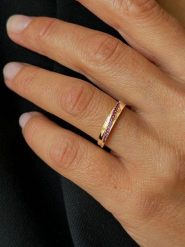 OR Carats Złoty pierścionek z kamieniami szlachetnymi rozmiar: 56. Czerwone pierścionki damskie OR Carats, z rubinem, złote. Za 1,043.99 zł.