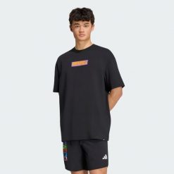 Koszulka Mercedes - AMG Petronas Formula 1 Team Lights On. Czarne t-shirty damskie Adidas, s, bez wzorów, z bawełny, bez kołnierzyka. Za 239.00 zł.