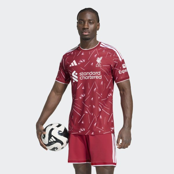 Koszulka podstawowa Liverpool FC 26/27 Authentic. Czerwone t-shirty sportowe męskie Adidas, s, z dzianiny, bez ramiączek, do piłki nożnej, climacool (adidas). Za 649.00 zł.
