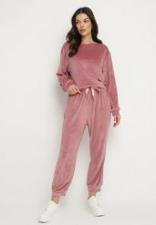 Ciemnoróżowy Welurowy Komplet Dresowy Bluza i Spodnie Typu Jogger Lisilwena. Czerwone bluzy bez kaptura damskie Born2be, l, z dresówki. Za 79.99 zł.