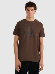 4F T-shirt regular z nadrukiem męski - beżowy S. Brązowe t-shirty męskie 4f, m, bez wzorów, z materiału, bez kołnierzyka. Za 59.99 zł.