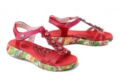 Laura Vita 0007693 SANAO 54 rouge, sandały damskie. Czerwone sandały damskie Laura Vita, bez wzorów, ze skóry, bez obcasa, na płaskiej podeszwie. Za 369.90 zł.