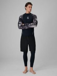 4F Spodenki plażowe boardshorty z filtrem UPF50+ męskie - czarne M. Czarne kąpielówki męskie 4f, m, bez wzorów, z materiału, na fitness i siłownię. W wyprzedaży za 59.99 zł.