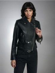 Kurtka ramoneska z imitacji skóry - czarny. Czarne kurtki damskie Sinsay, l, bez wzorów, ze skóry, bez kaptura. Za 99.99 zł.