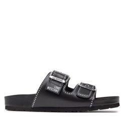 Klapki LOVE MOSCHINO. Czarne klapki damskie Love Moschino, bez wzorów, bez obcasa. Za 829.99 zł.