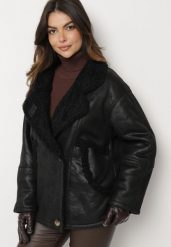 Czarna Kurtka Biker Oversize Zapinana na Guziki Ocieplana Futerkiem Nikiena. Czarne kurtki damskie Born2be, m, bez wzorów, bez kaptura. Za 329.99 zł.