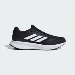 Buty do biegania adidas Run Falcon 5 Wide. Białe obuwie do biegania damskie Adidas. W wyprzedaży za 194.25 zł.