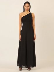 APART Sukienka w kolorze czarnym rozmiar: 38. Czarne sukienki damskie Apart, bez wzorów, bez kołnierzyka, bez ramiączek, maxi. Za 297.97 zł.