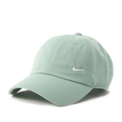 Czapka sportowa z daszkiem Nike CLUB. Zielone czapki męskie Nike, bez wzorów, z bawełny, klasyczne. Za 89.00 zł.