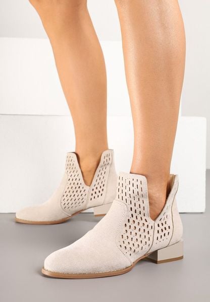 Beżowe Botki Ażurowe z Wkładką ze Skóry Efandoria. Brązowe botki damskie Born2be, ze skóry, eleganckie, bez obcasa, na płaskiej podeszwie, bez zapięcia. Za 159.99 zł.