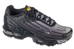 Buty sportowe Sneakersy męskie, Air Max Plus TN III. Czarne buty sportowe na co dzień męskie Nike, z materiału, bez zapięcia, trekkingowe, nike air max. Za 799.99 zł.